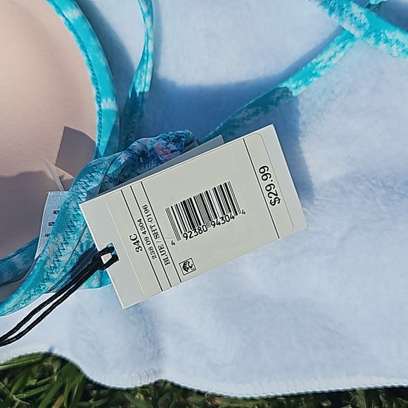 Swim suit top - Picture 3 of 4